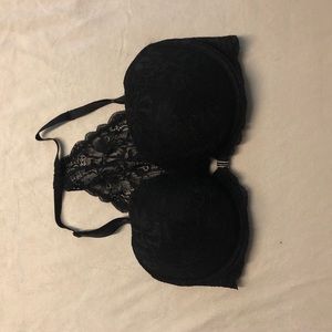 Front closure bra